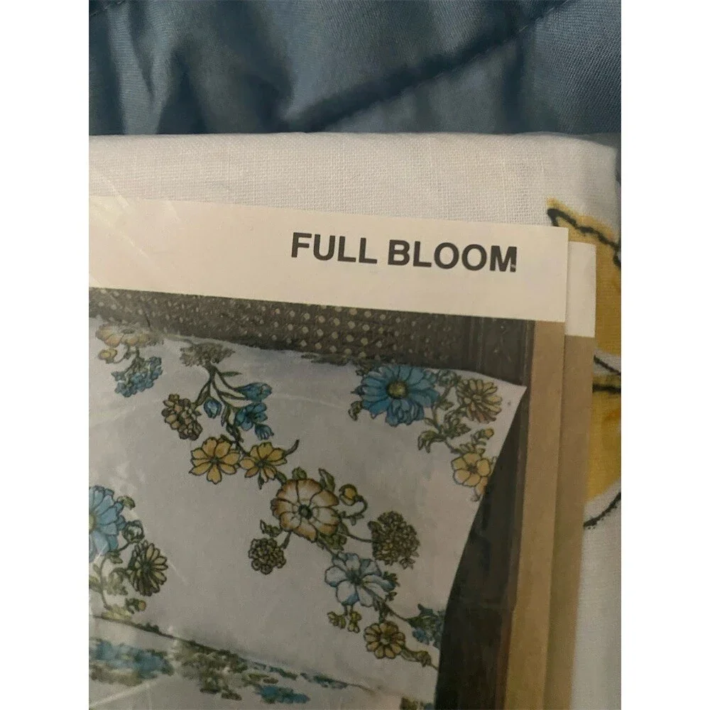 Springmaid Flat Sheet Double/Full White Full Bloom Floral Vintage